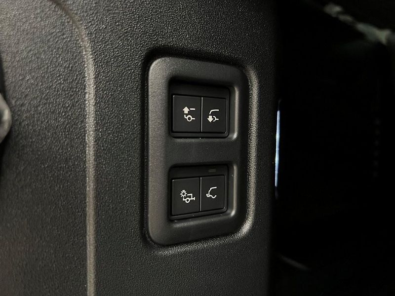 Land Rover Defender (2026) 110 D350 X-DYNAMIC HSE AWD Aut - fotka 48 z 48