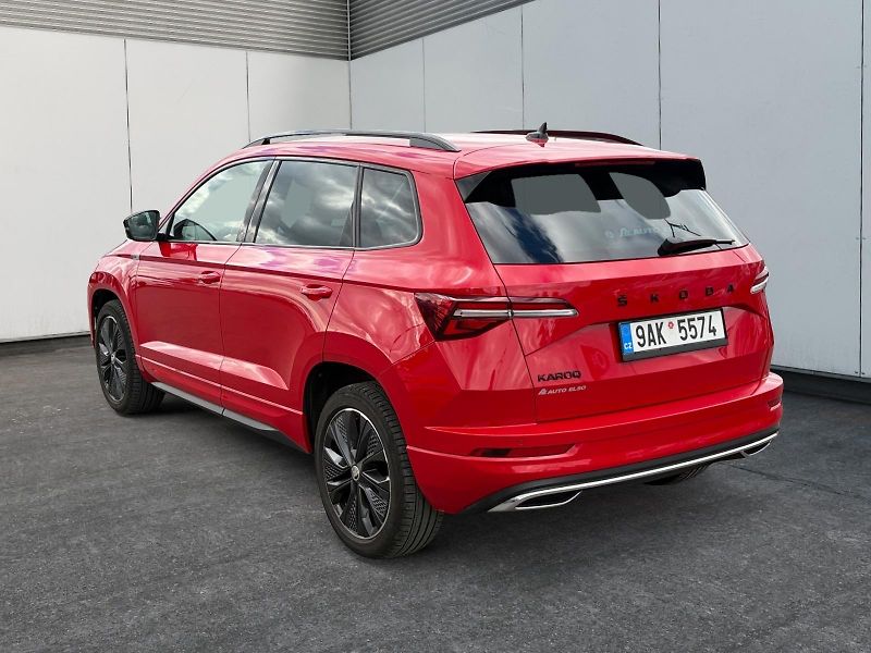 Škoda Karoq (2022) SPORTLINE 1.5TSI 110kW DSG CZ - fotka 4 z 11