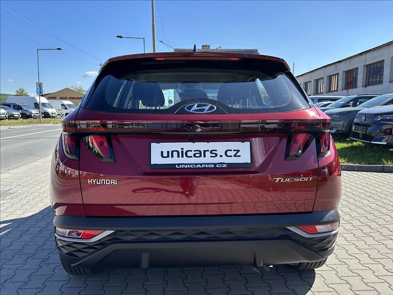 Hyundai Tucson 1,6 T-GDI - fotka 5 z 21