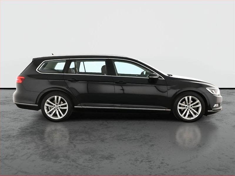Volkswagen Passat (2015) Highline 2.0 TDI, Tempomat - fotka 6 z 17