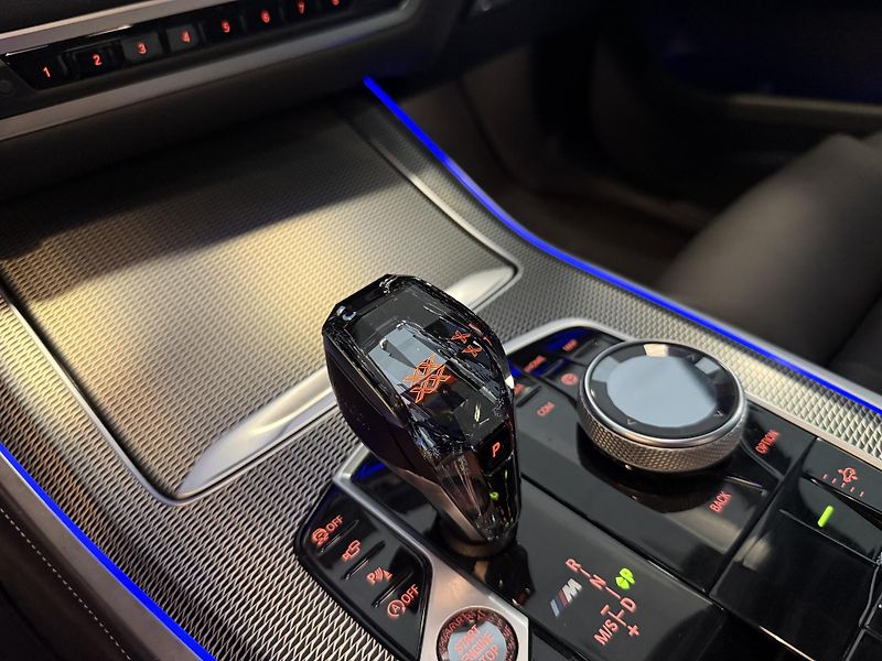 BMW X5 M50d HUD Vzduch H/K Tažné CZ - fotka 25 z 46