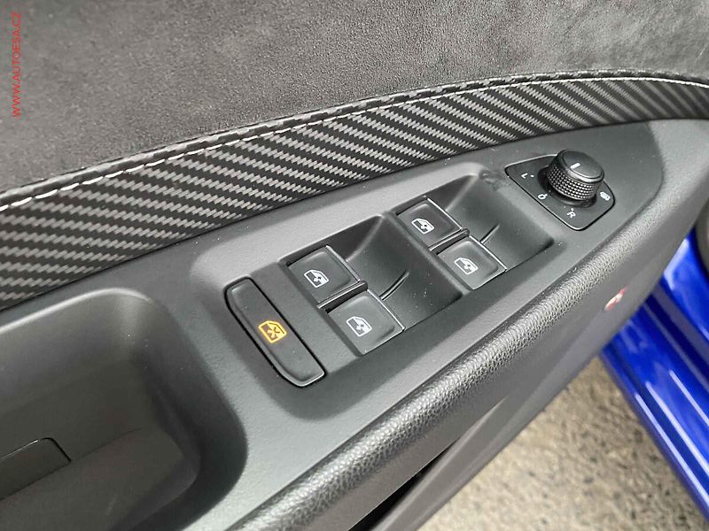 Cupra Leon (2018) 2.0 TSi 4x4, DSG, LED - fotka 13 z 20