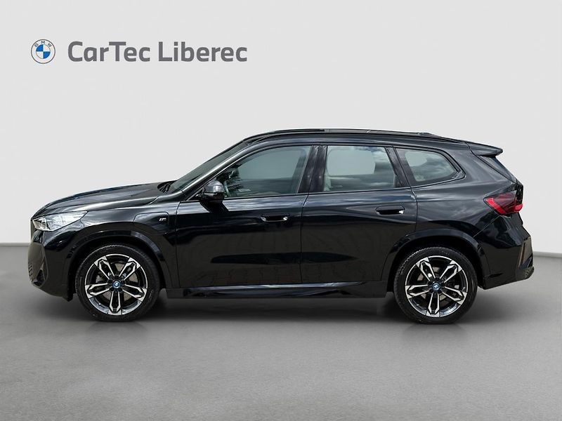 BMW X1 xDrive30e - fotka 5 z 24