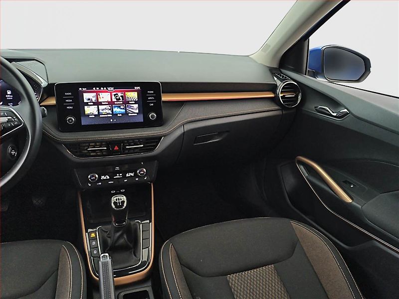 Škoda Fabia (2023) Style 1.0 TSI, Serv.kniha - fotka 8 z 18