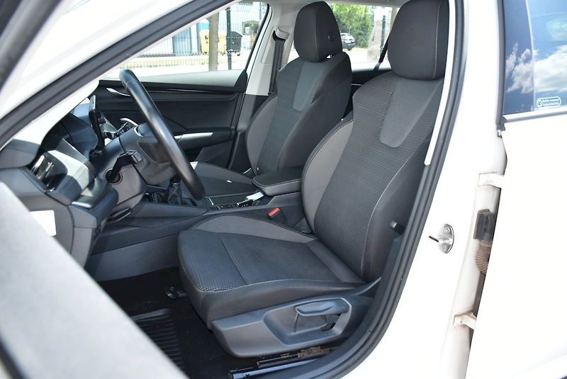 Škoda Octavia (2022) Ambition 1.5 TSI 110 kW - fotka 24 z 31