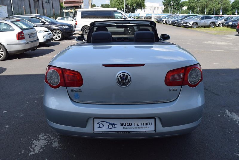 Volkswagen EOS (2007) 1.6FSI 85kw TAŽNÉ NOVÉ ROZVODY - fotka 8 z 34