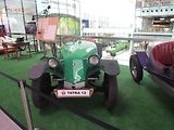 Legendární automobily značky Tatra z kopřivnické automobilky jsou nyní k vidění v ostravském nákupním centru Forum Nová Karolina.