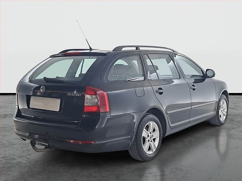 Škoda Octavia (2010) 1.6 TDI, po STK, Tažné - fotka 5 z 18