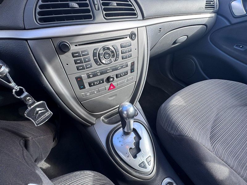 Citroën C5 (2008) AUTOMAT 2,0i 103 KW STK - fotka 26 z 48