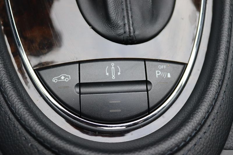Mercedes-Benz CLS Mercedes-Benz CLS 500 V8 C219 - fotka 35 z 50