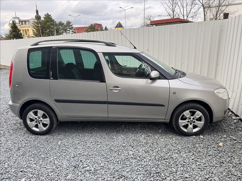Škoda Roomster 1,2 HTP STYLE 1.maj původ ČR - fotka 14 z 50