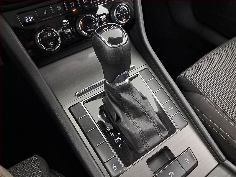 Škoda Superb (2019) 2.0 TDI, Automat, Tempomat - fotka 13 z 19