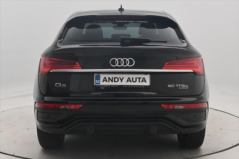 Audi Q5 2,0 50TFSIe 195kW 4x4 S-Tronic - fotka 6 z 32