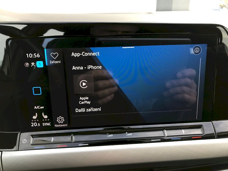 Volkswagen Golf (2022) VARIANT LIFE 1,0 TSI 6G - fotka 21 z 29