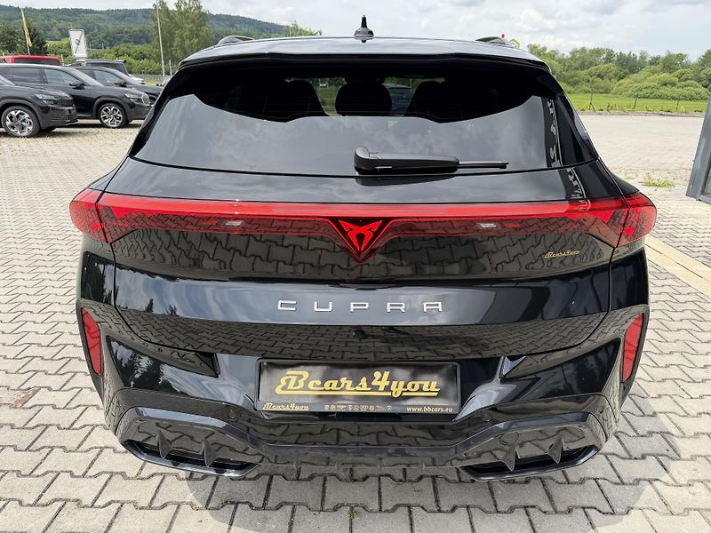Cupra Terramar (2026) 2.0TSI 150kW 4WD TRIBE TZ R20! - fotka 8 z 45