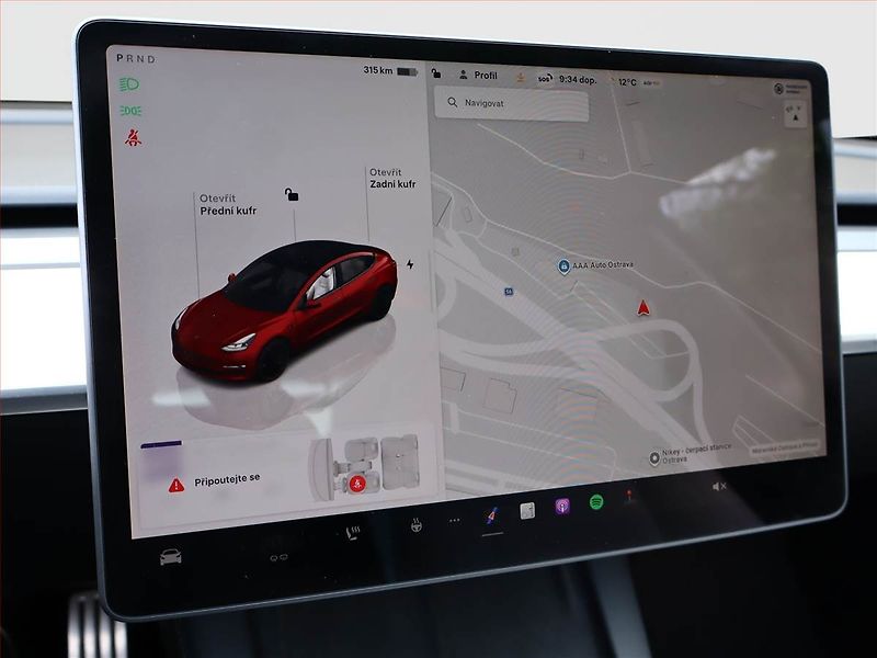 Tesla Model 3 (2022) Performance 79kWh, SoH 96% - fotka 16 z 23