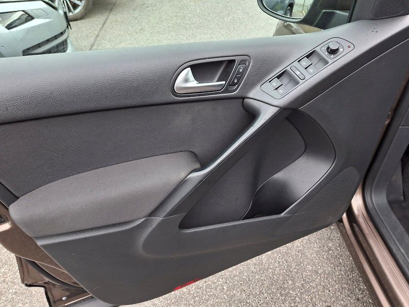 Volkswagen Tiguan (2014) 2,0TDi 81kW - fotka 32 z 34