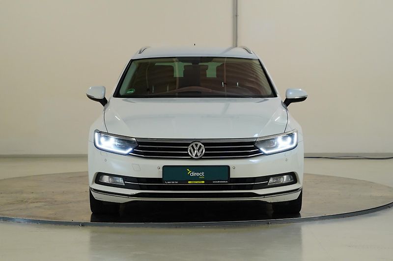 Volkswagen Passat - fotka 4 z 28