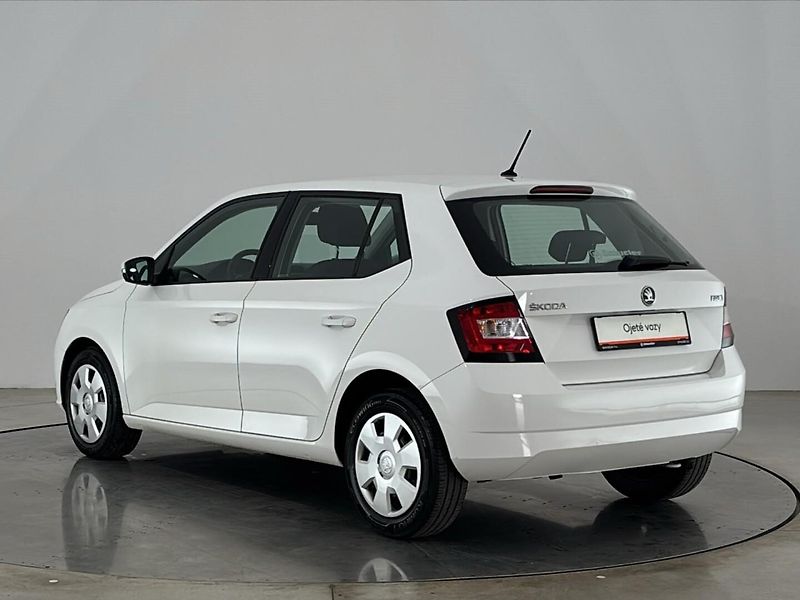 Škoda Fabia Active - fotka 15 z 27