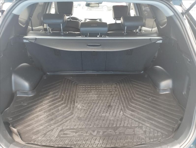 Hyundai Santa Fe 2,2 CRDi 145KW - fotka 19 z 20