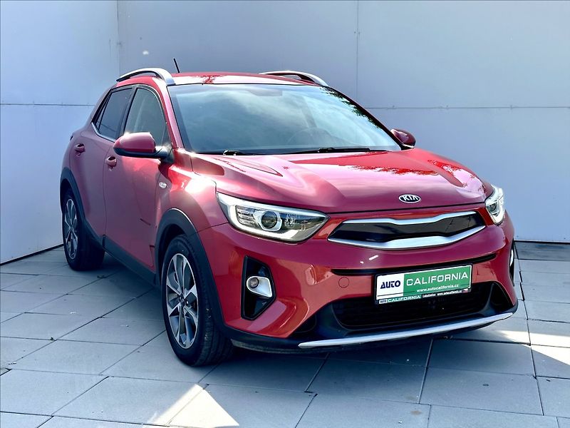 Kia Stonic 1,6 CRDi Aut.klima,Kamera - fotka 4 z 39