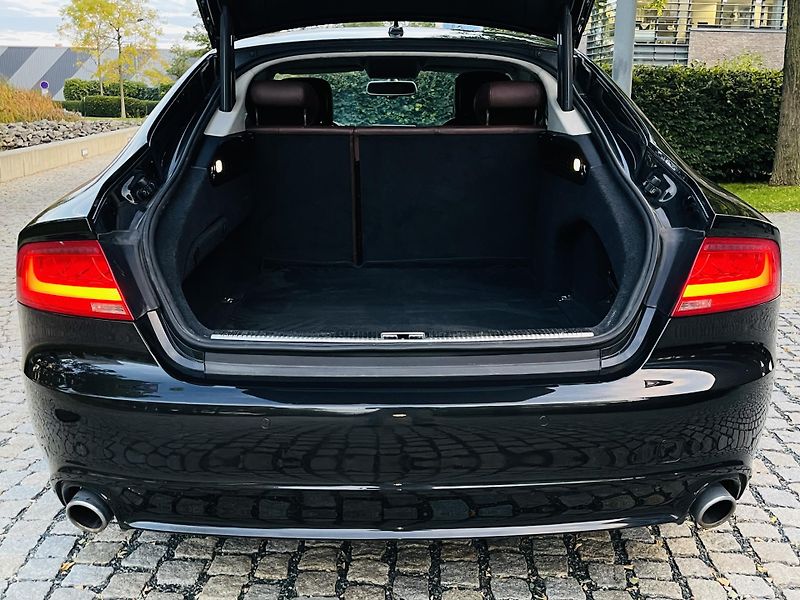 Audi A7 3.0TDI AUT 4x4 KAMERA TAŽNÉ - fotka 19 z 46