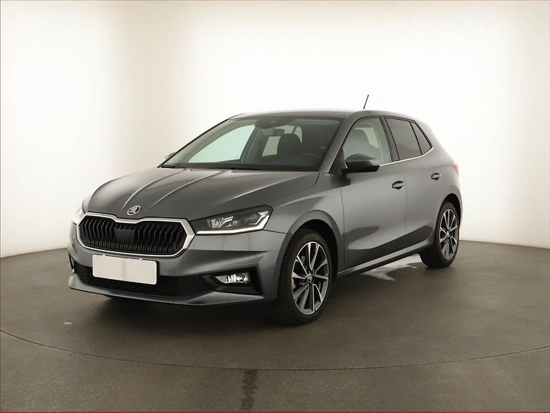 Škoda Fabia (2022) 1.0 TSI, Tempomat - fotka 2 z 14