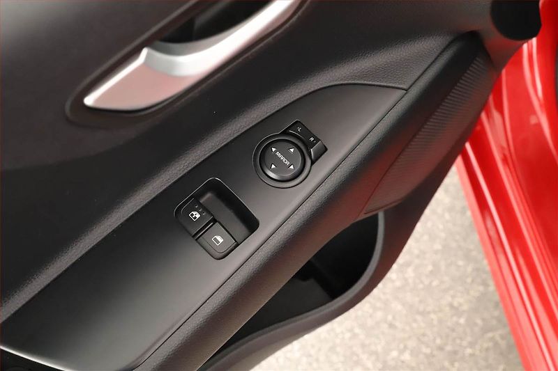 Kia Rio (2019) 1.25 CVVT, Serv.kniha - fotka 12 z 12