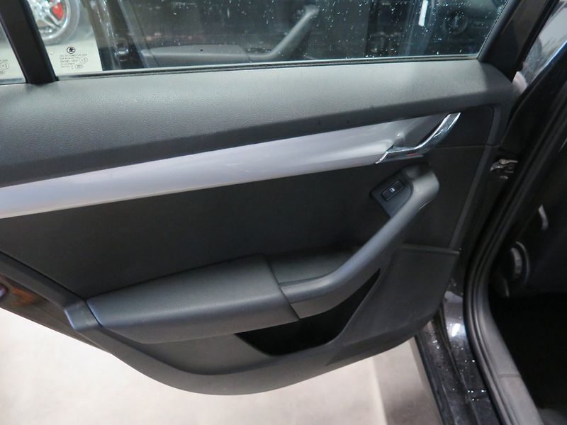 Škoda Octavia (2015) 2.0TDI,4x4,klima,výhřev,rozvod - fotka 17 z 25