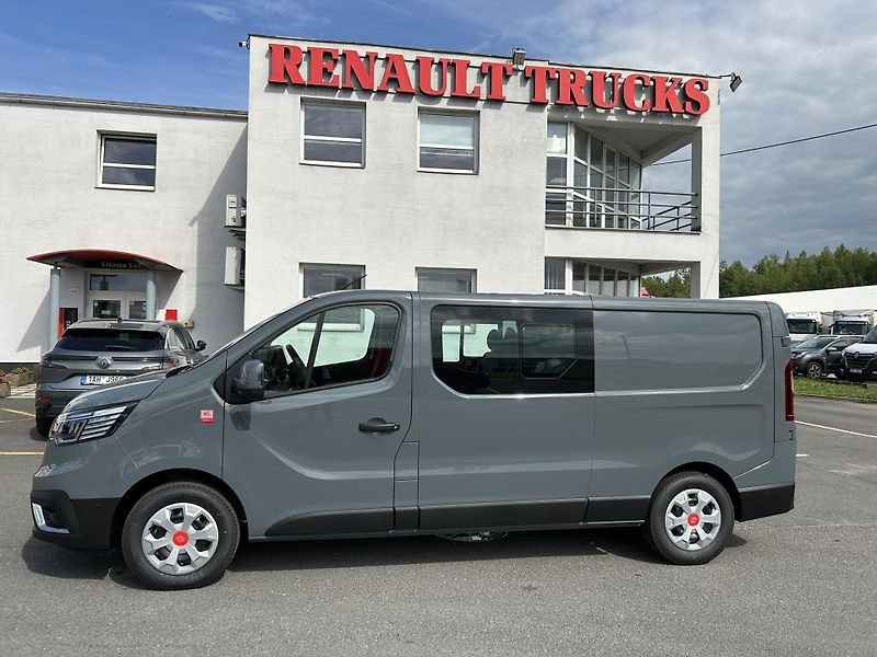 Renault Trafic (2026) CREW VAN L2H1 150k RED 6 míst - fotka 6 z 43