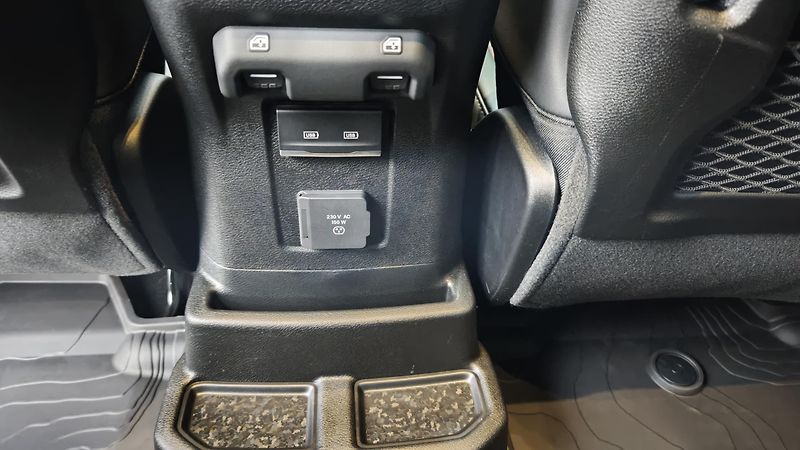 Jeep Wrangler (2025) Unlimited 2,0T  Rubicon ČR - fotka 19 z 39