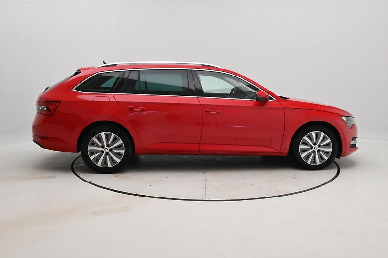 Škoda Superb 2,0 TDI 110kW Style DSG Záruka - fotka 4 z 33