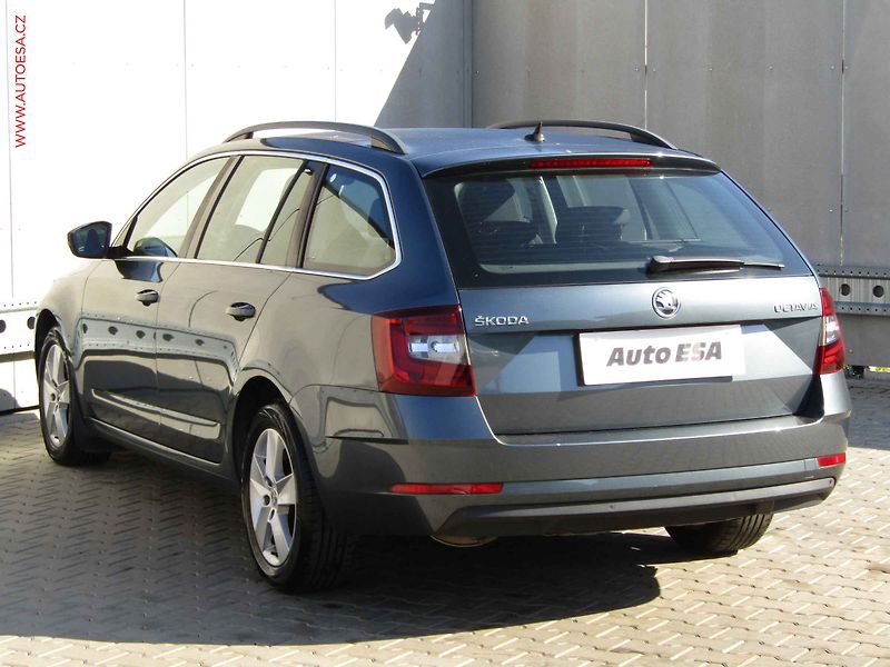 Škoda Octavia (2017) 2.0 TDi, 2.maj,ČR, Style, LED - fotka 6 z 18