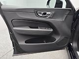 Volvo XC60 D4 AWD MOMENTUM CZ 1.maj - náhled 16
