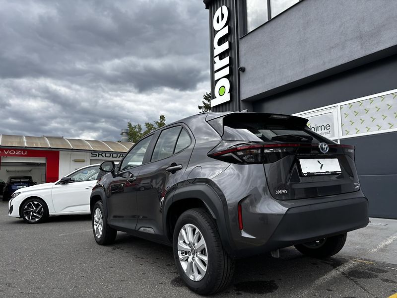 Toyota Yaris Cross (2024)  Comfort 1.5 Hybrid 4WD - fotka 4 z 13