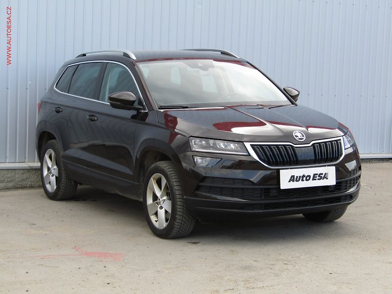 Škoda Karoq (2019) 2.0 TDi 4x4, ČR, Style, DSG - fotka 1 z 20