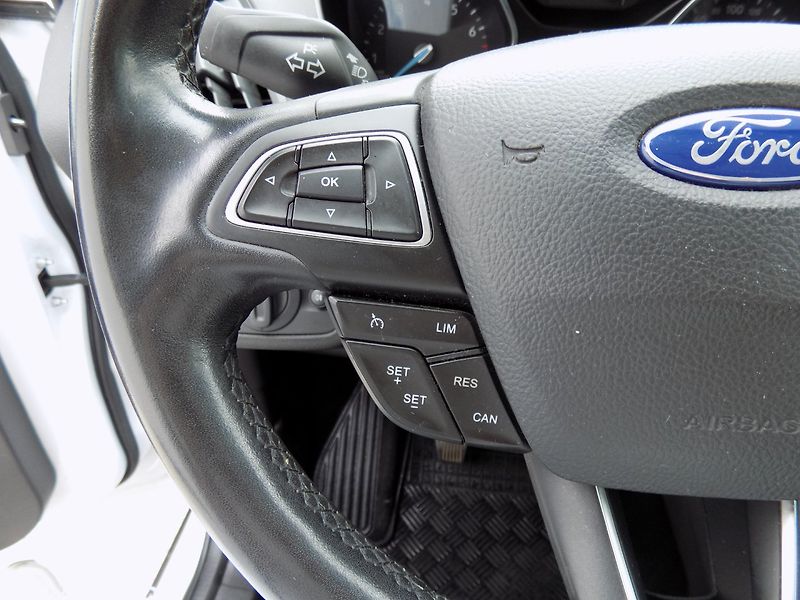 Ford C-MAX (2016) 1.0 Eco-Boost/ČR/Klimatizace/ - fotka 25 z 31