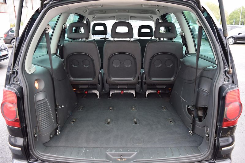 Volkswagen Sharan (2009) 1.9TDI 85kw 4MOTION BUSINESS  - fotka 9 z 43