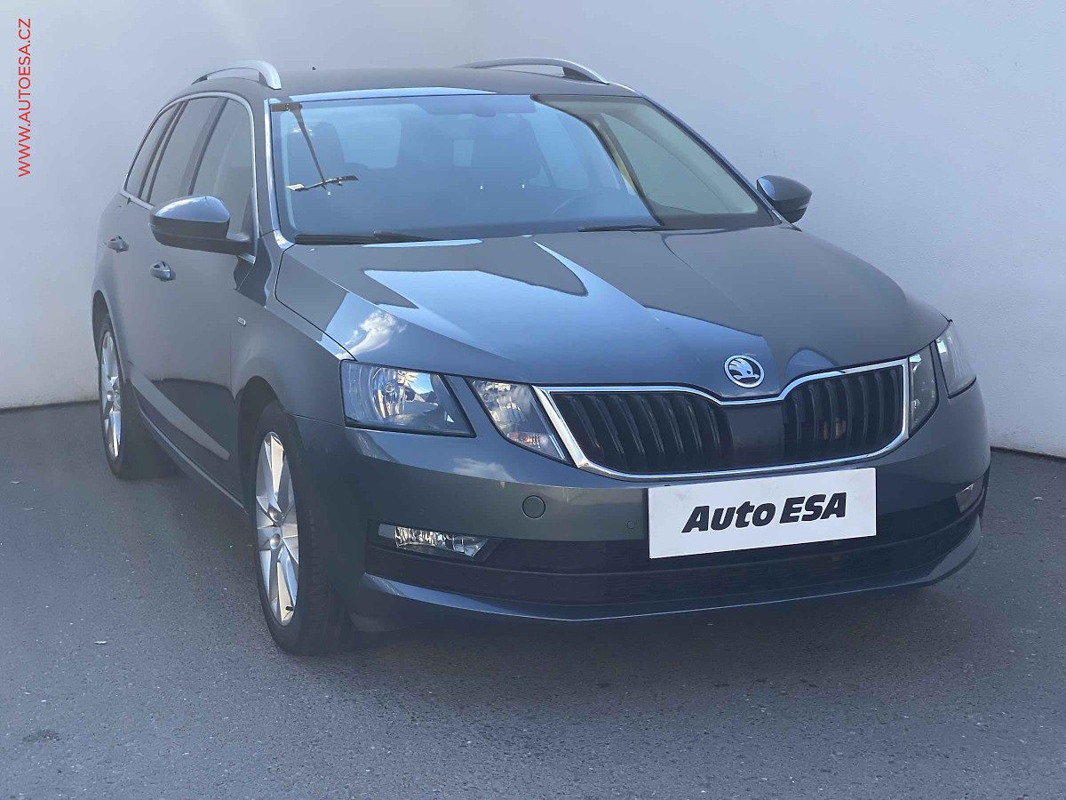 Škoda Octavia 1.6 TDi, Clever, DSG, navi
