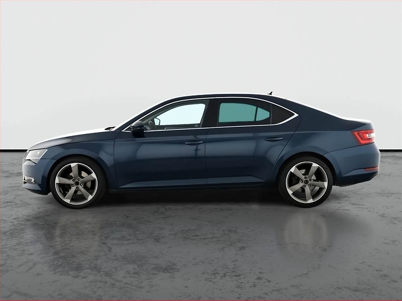 Škoda Superb (2016) Style 2.0 TDI, 4X4, Automat - fotka 3 z 17
