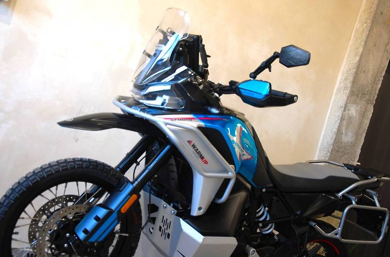 CFMOTO 800 MT (2025) 800MT-X - 1. maj, záruka, serv - fotka 17 z 20