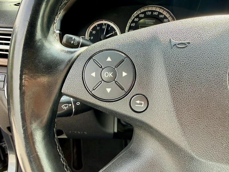 Mercedes-Benz Třídy E (2010) 200 CDI AUTOMAT XENONY NAVI!!! - fotka 10 z 19
