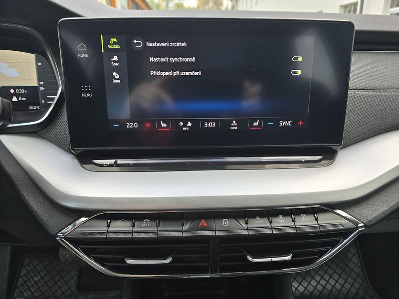 Škoda Octavia 110kW DSG STYLE + NAVI - fotka 30 z 41