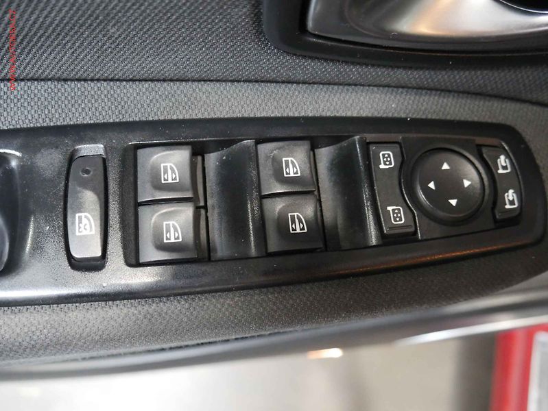 Renault Scénic (2010) 1.4, Tempomat - fotka 18 z 18