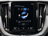 Volvo XC60 B4 AWD MOMENTUM, KAMERA, ACC, - náhled 15