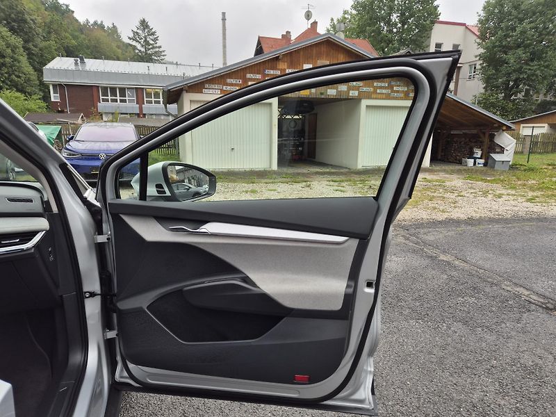 Škoda Enyaq ZAMLUVENO ! - fotka 34 z 42