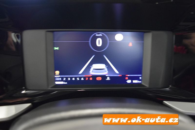 Opel Mokka 1.2 PT EDITION ČR 2023 - fotka 36 z 53