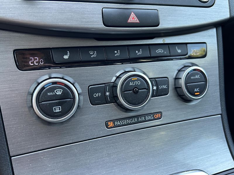 Volkswagen Passat (2014) 2.0 TDi 103 KW DSG - fotka 22 z 35