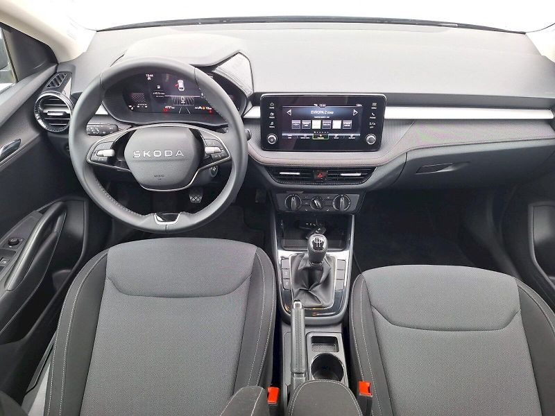 Škoda Fabia (2025) 1.0 TSI / 70 kW / 5MP / Select - fotka 12 z 33