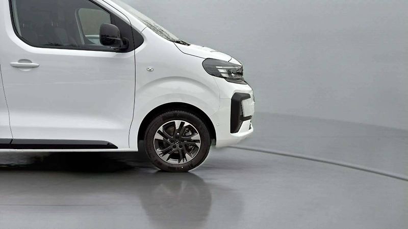 Opel Zafira (2024) L1 (M) Elegance 2.0 CDTi AT8 ( - fotka 21 z 24